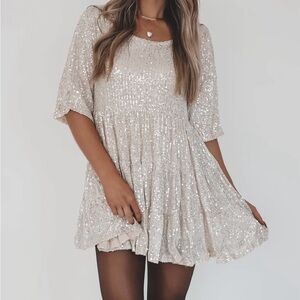 Elegant Sequin Dress in Champagne